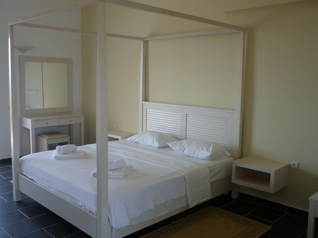 קיפריסיה Hotel Oasis מראה חיצוני תמונה