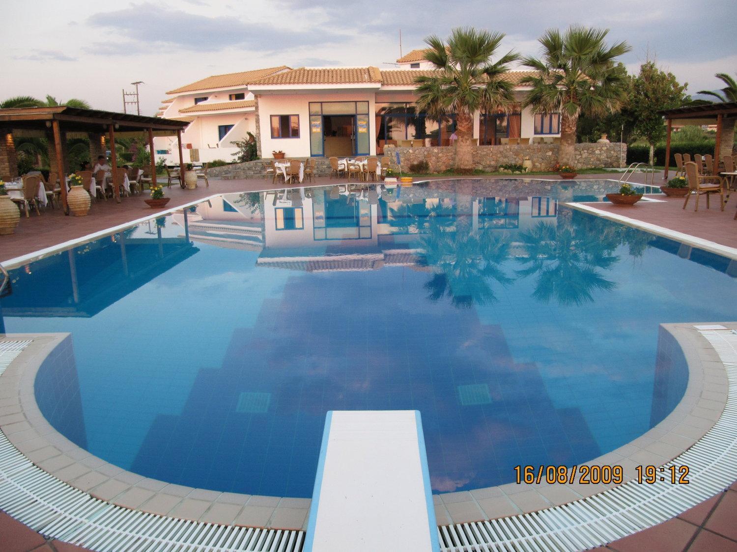 קיפריסיה Hotel Oasis מראה חיצוני תמונה