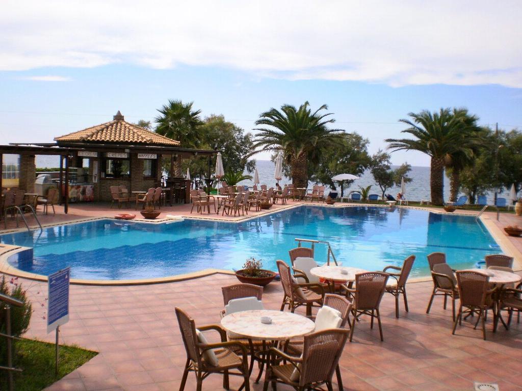 קיפריסיה Hotel Oasis מראה חיצוני תמונה