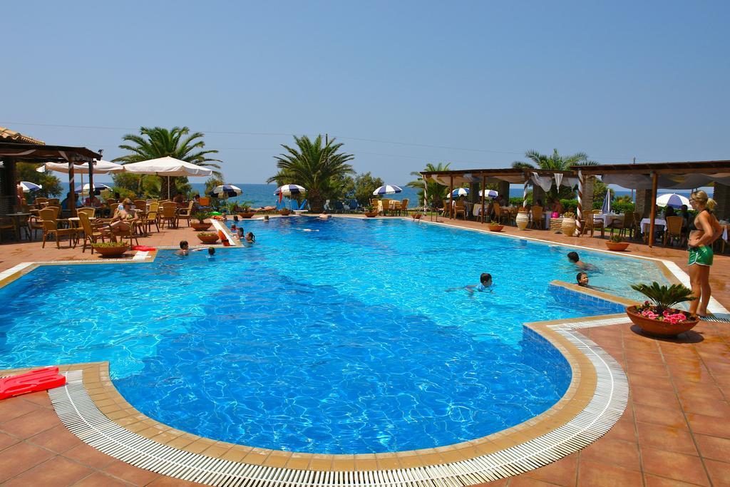 קיפריסיה Hotel Oasis מראה חיצוני תמונה