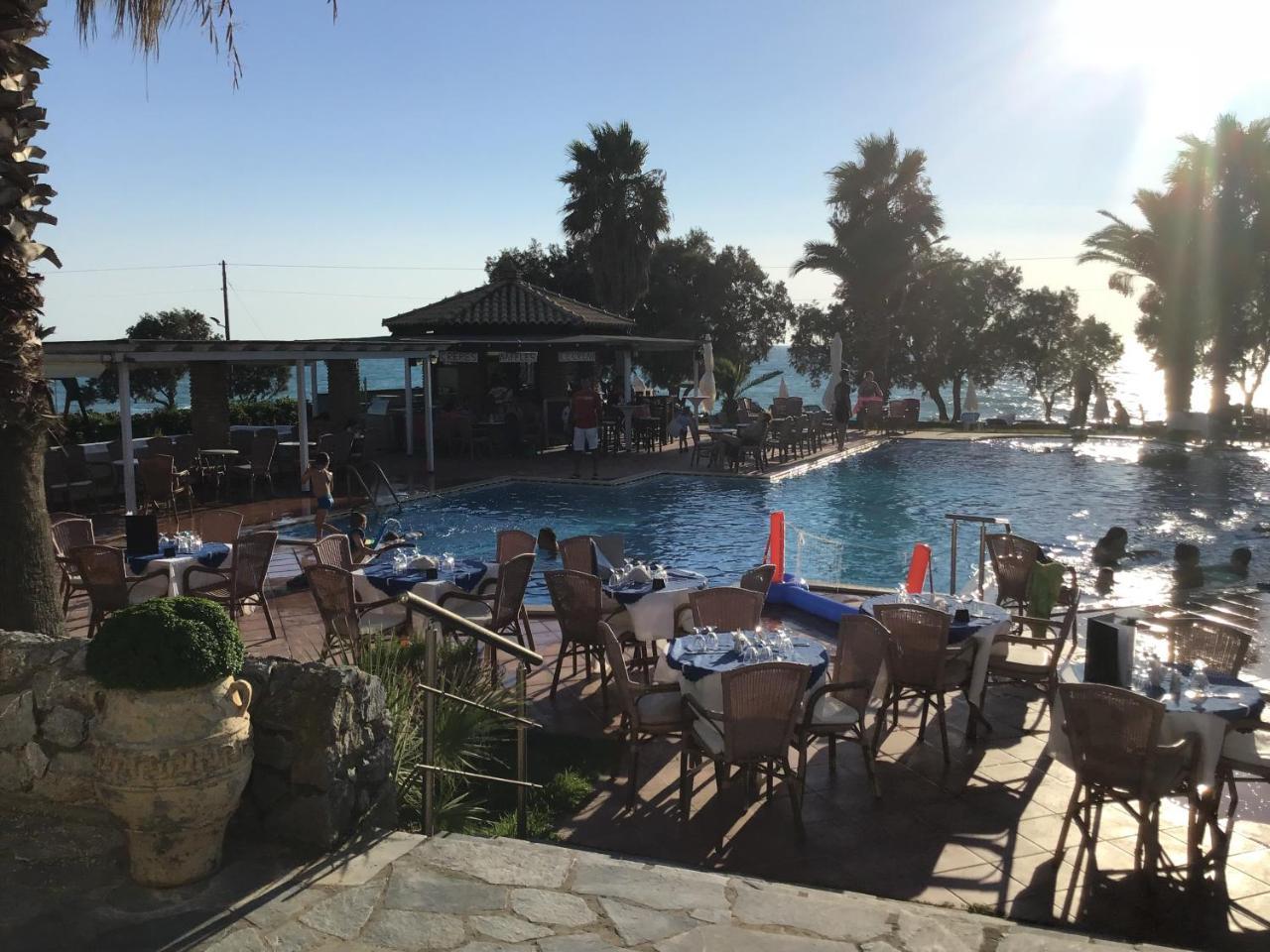 קיפריסיה Hotel Oasis מראה חיצוני תמונה